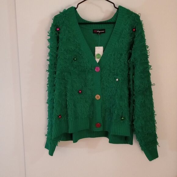 🆕🧑🏽‍🎄33 Degrees Fringed Green Jingle Bell Christmas Cardigan - Picture 3 of 4
